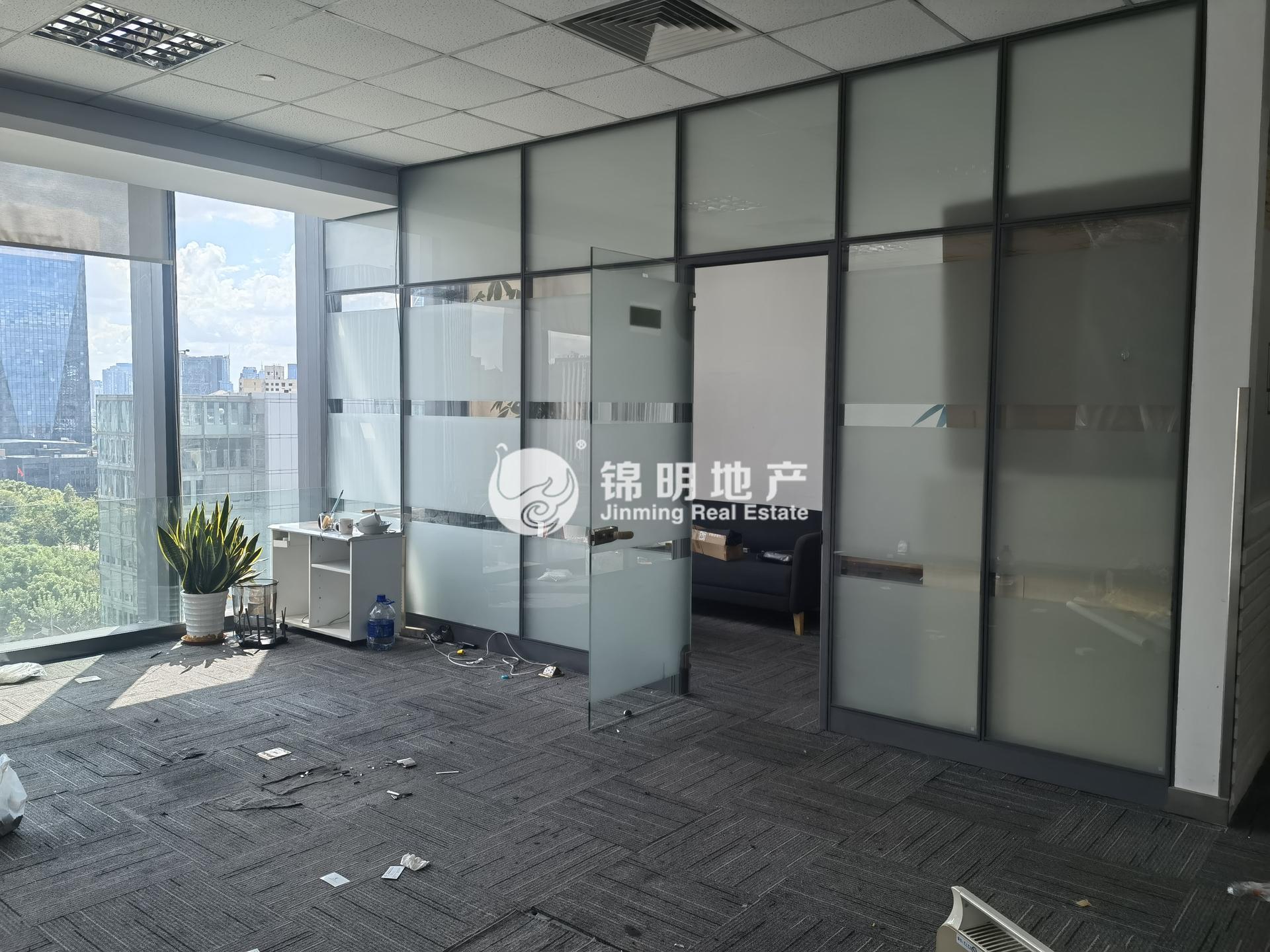 周家嘴路北美广场104平米写字楼出租